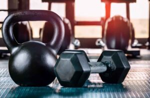 Kettlebell Workout vs. Hanteltraining