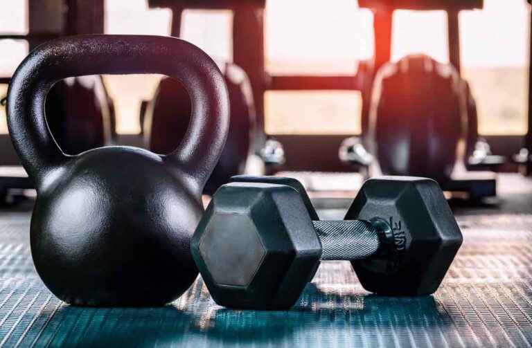 Kettlebell Workout vs. Hanteltraining